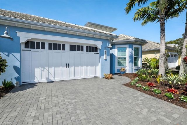 5811 Haiti DR, Naples, FL 34113
