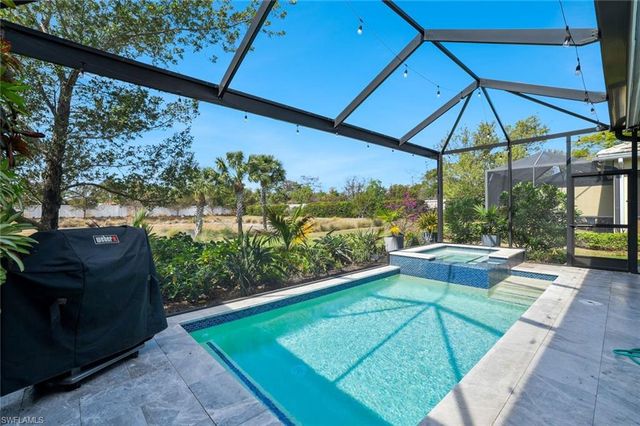 5811 Haiti DR, Naples, FL 34113