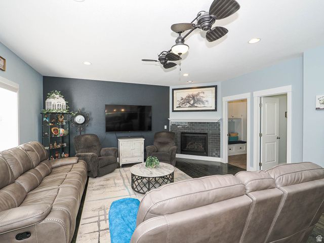 7093 W KLORISSA PL, Herriman, UT 84096