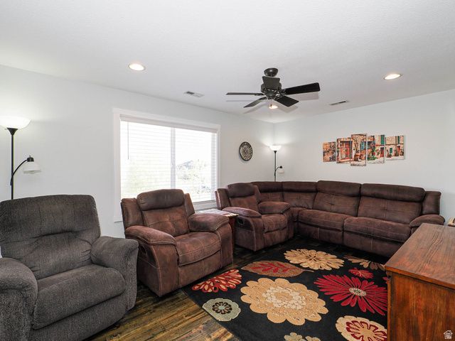 7093 W KLORISSA PL, Herriman, UT 84096