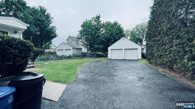 86 Walnut Street, Ridgewood, NJ 07450