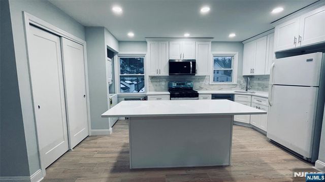 86 Walnut Street, Ridgewood, NJ 07450