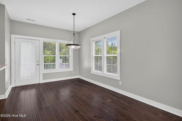 2320 Wrightsville Avenue Apt 231, Wilmington, NC 28403