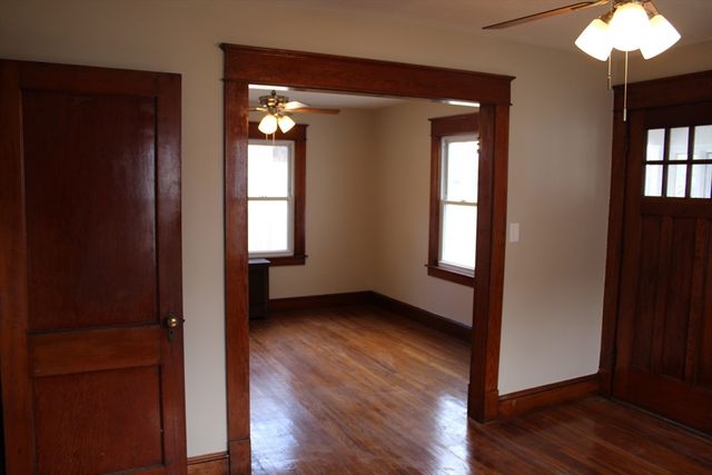 32 Kent Rd, Springfield, MA 01129