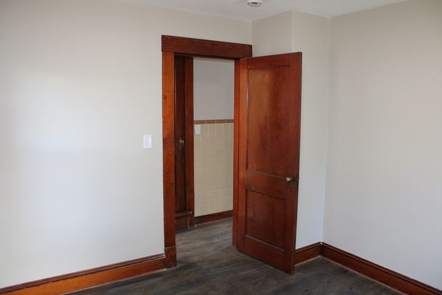 32 Kent Rd, Springfield, MA 01129