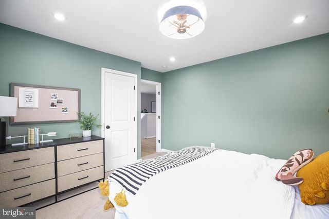 995 AINSLEY LN, Stafford, VA 22554