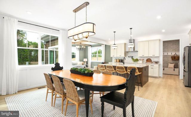 995 AINSLEY LN, Stafford, VA 22554