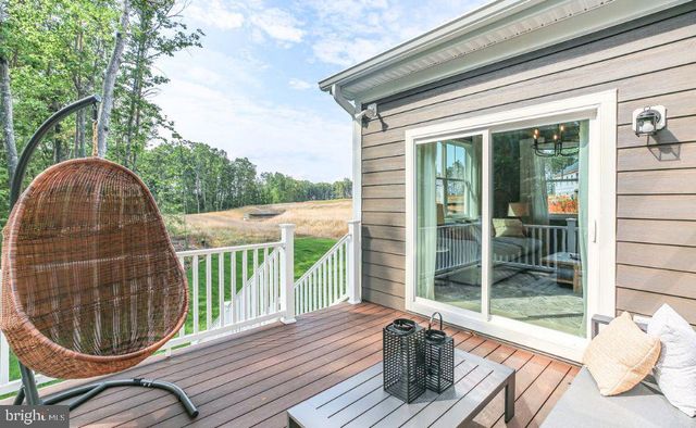 995 AINSLEY LN, Stafford, VA 22554