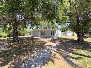 7337 68TH STREET N, Pinellas Park, FL 33781