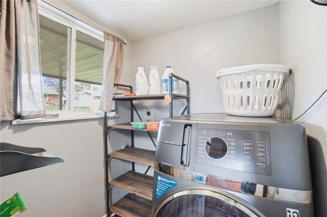 7240 Claybeck Drive, Huber Heights, OH 45424