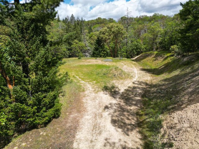 202 Westridge Drive, Grants Pass, OR 97526