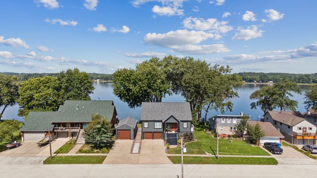 835 1st Avenue, Hampton, IL 61256