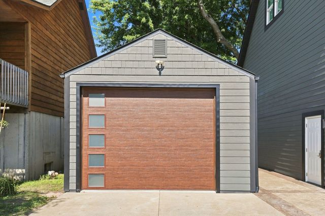 835 1st Avenue, Hampton, IL 61256