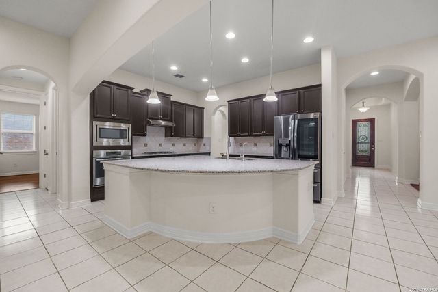 11339 Ivy Cadence, San Antonio, TX 78253