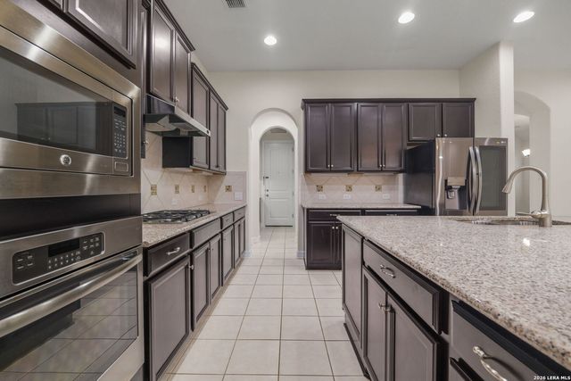 11339 Ivy Cadence, San Antonio, TX 78253