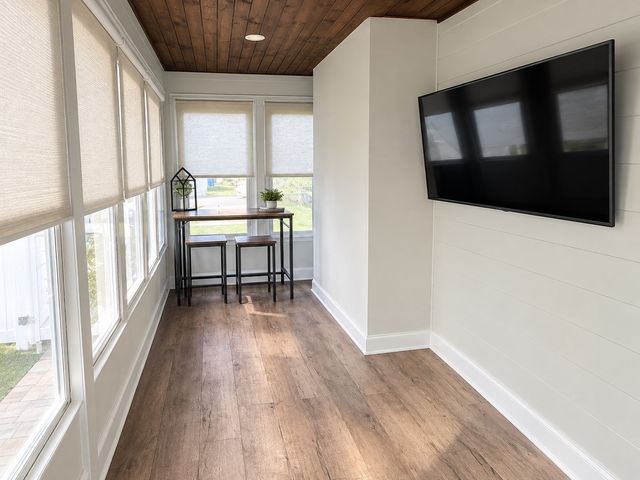51 Emerson Ave, Peabody, MA 01960