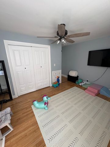 51 Emerson Ave, Peabody, MA 01960