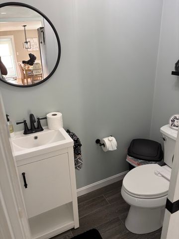 51 Emerson Ave, Peabody, MA 01960