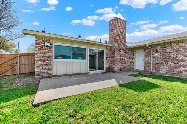 10343 Portrush Drive, Dallas, TX 75243