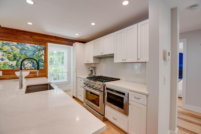 1124 Seminary Street, Key West, FL 33040