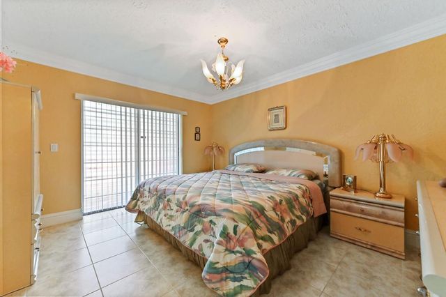 1100 Summer Street 1, Palm Springs, FL 33461