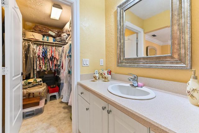 1100 Summer Street 1, Palm Springs, FL 33461