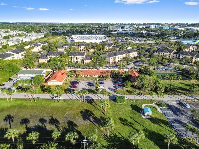 1100 Summer Street 1, Palm Springs, FL 33461