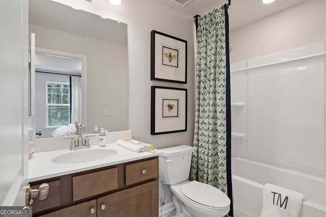 2720 Dreycott Lane, Lawrenceville, GA 30043