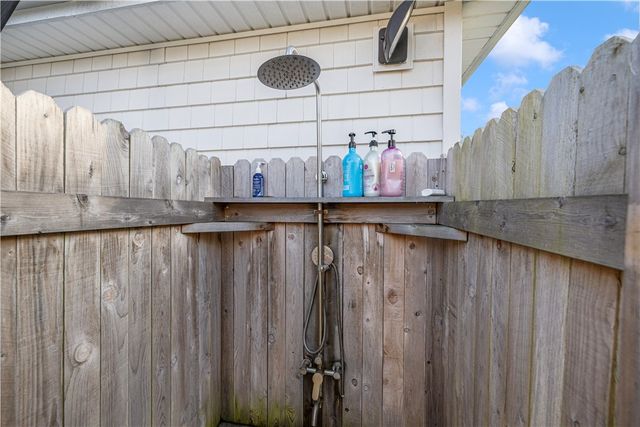 0176 Daniel Avenue, Portsmouth, RI 02872