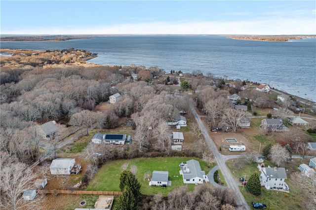 0176 Daniel Avenue, Portsmouth, RI 02872