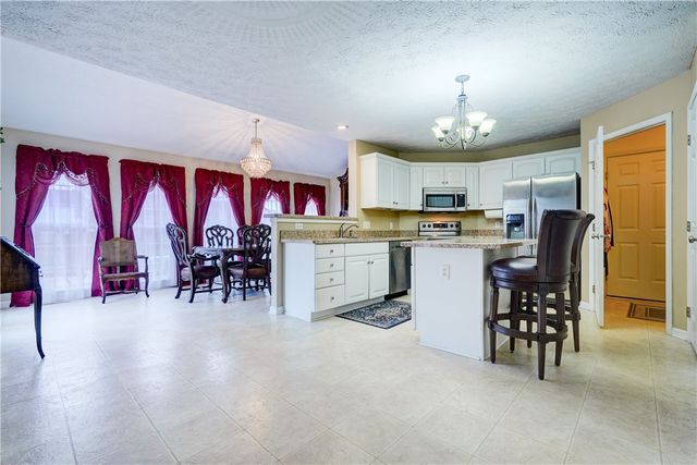 644 Yardley Court, Webster, NY 14580