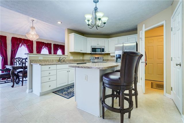 644 Yardley Court, Webster, NY 14580