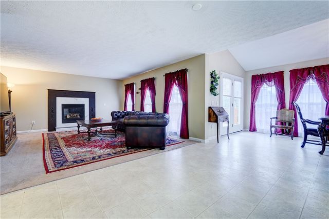 644 Yardley Court, Webster, NY 14580