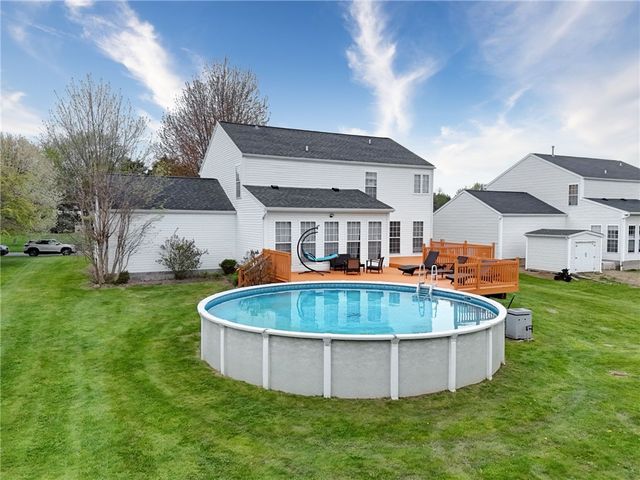 644 Yardley Court, Webster, NY 14580