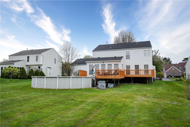 644 Yardley Court, Webster, NY 14580