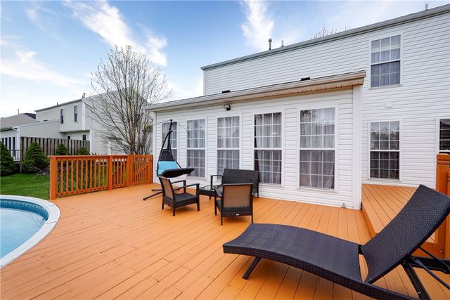 644 Yardley Court, Webster, NY 14580