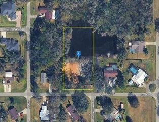 35333 PERCH DR, Zephyrhills, FL 33541
