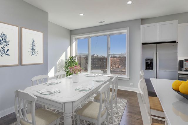 313 E 60th Street 4, Chicago, IL 60637