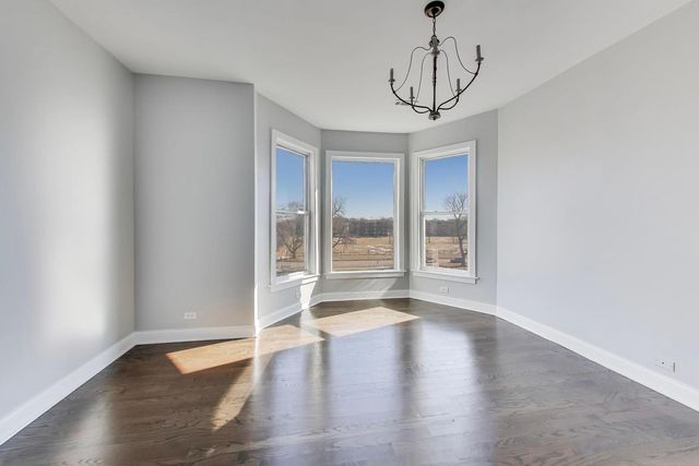 313 E 60th Street 4, Chicago, IL 60637