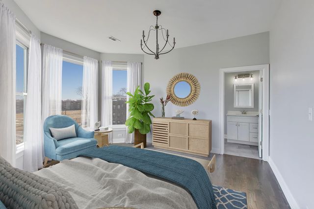 313 E 60th Street 4, Chicago, IL 60637