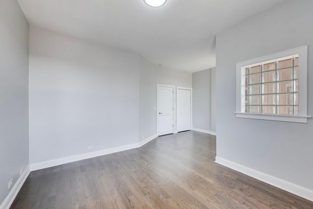 313 E 60th Street 4, Chicago, IL 60637