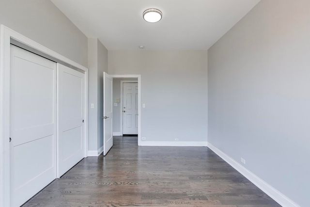 313 E 60th Street 4, Chicago, IL 60637