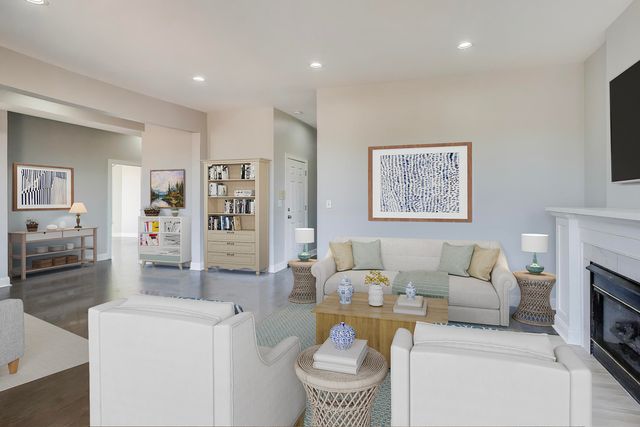 313 E 60th Street 4, Chicago, IL 60637