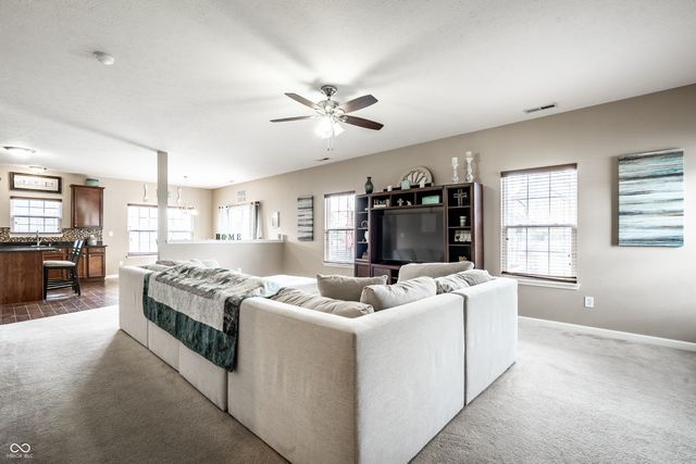 6046 Easy Lane, Indianapolis, IN 46259