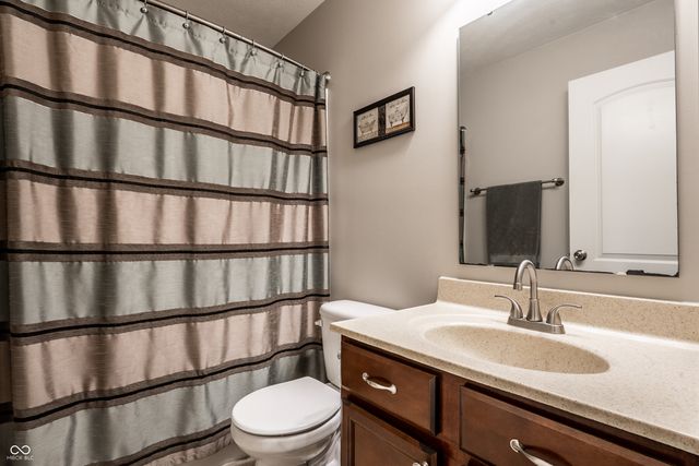 6046 Easy Lane, Indianapolis, IN 46259