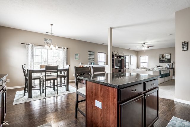 6046 Easy Lane, Indianapolis, IN 46259