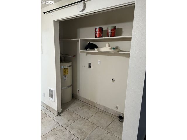 1107 E 30TH St, Vancouver, WA 98663