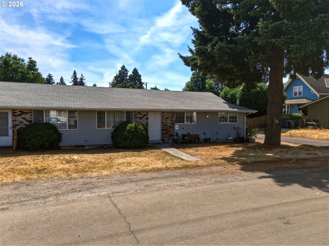 1107 E 30TH St, Vancouver, WA 98663