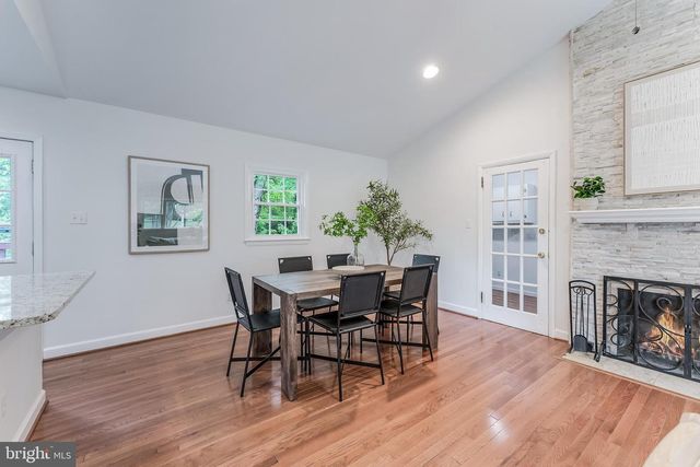 3447 LITTLE HUNTING CREEK DR, Alexandria, VA 22309