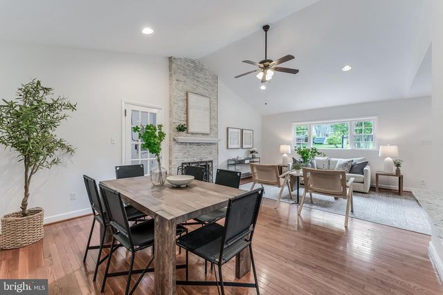 3447 LITTLE HUNTING CREEK DR, Alexandria, VA 22309
